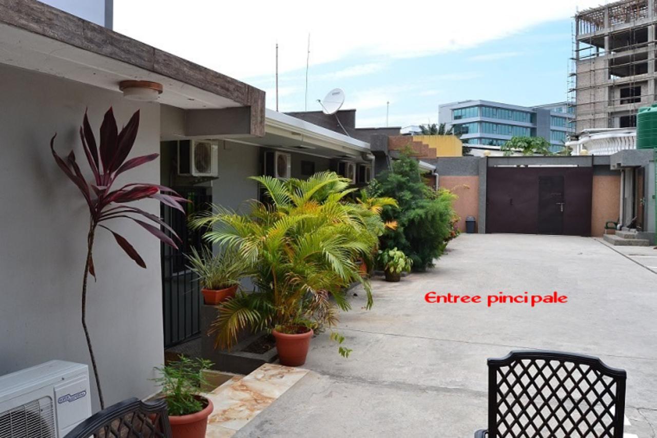 Green Lodge Kinshasa Bagian luar foto
